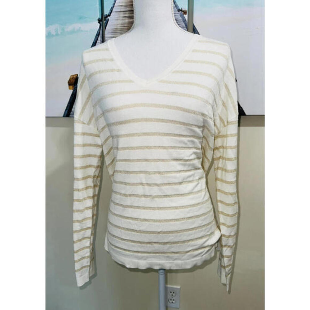 Marled Womens Sweater. Cream Color With Gold Sparkles. Size M. New
